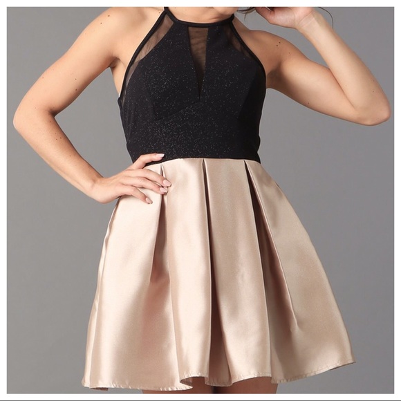 🌷NWT! Stunning Homecoming, Prom, Formal Dress - Picture 3 of 8